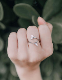 Ring Whale Tail Ring