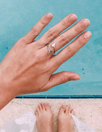 Ring Whale Tail Ring