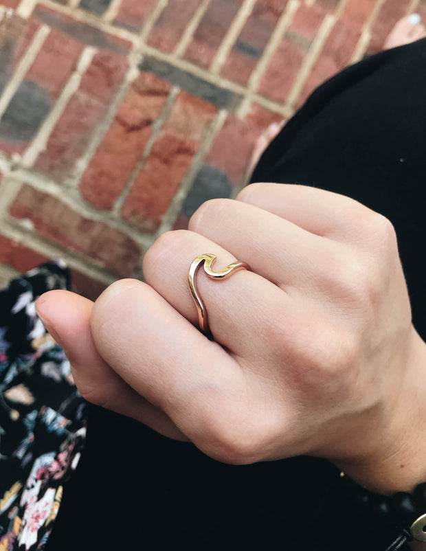 Ring Rose Gold Wave Ring